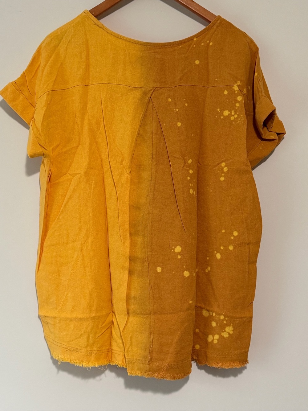 Umgee Mustard Yellow Cotton Linen Tee with Bleach-Splatter - Picture 6 of 7